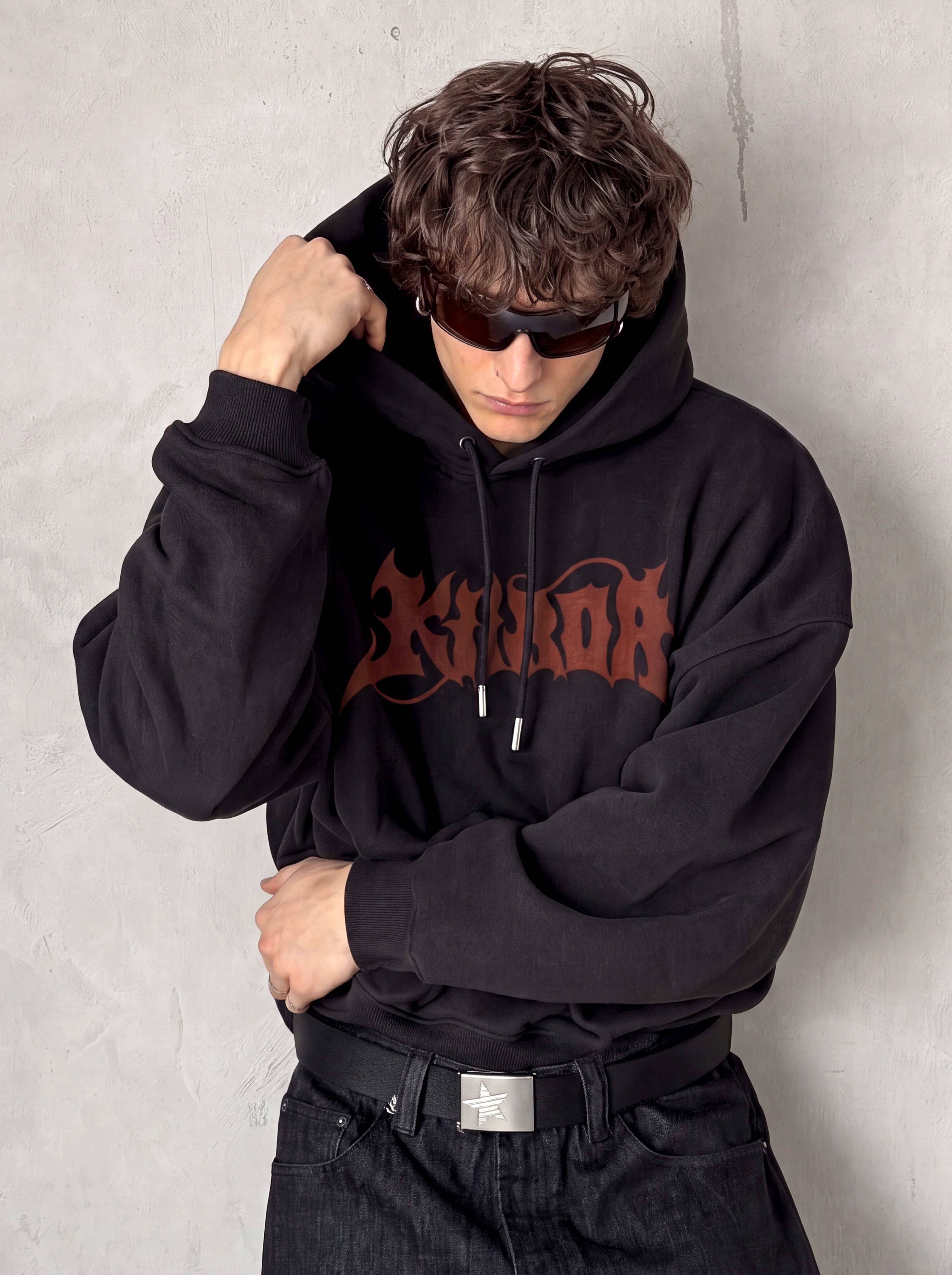 Canguro Metal Negro Oversize