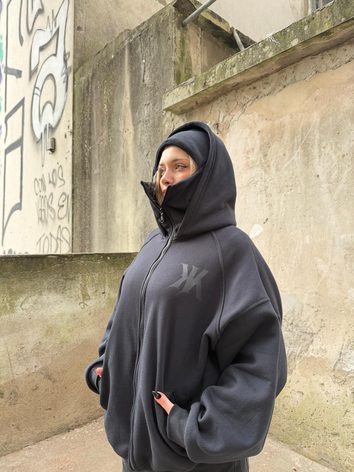Campera Balaclava Negro [Kaboa x Clara Aguayo]
