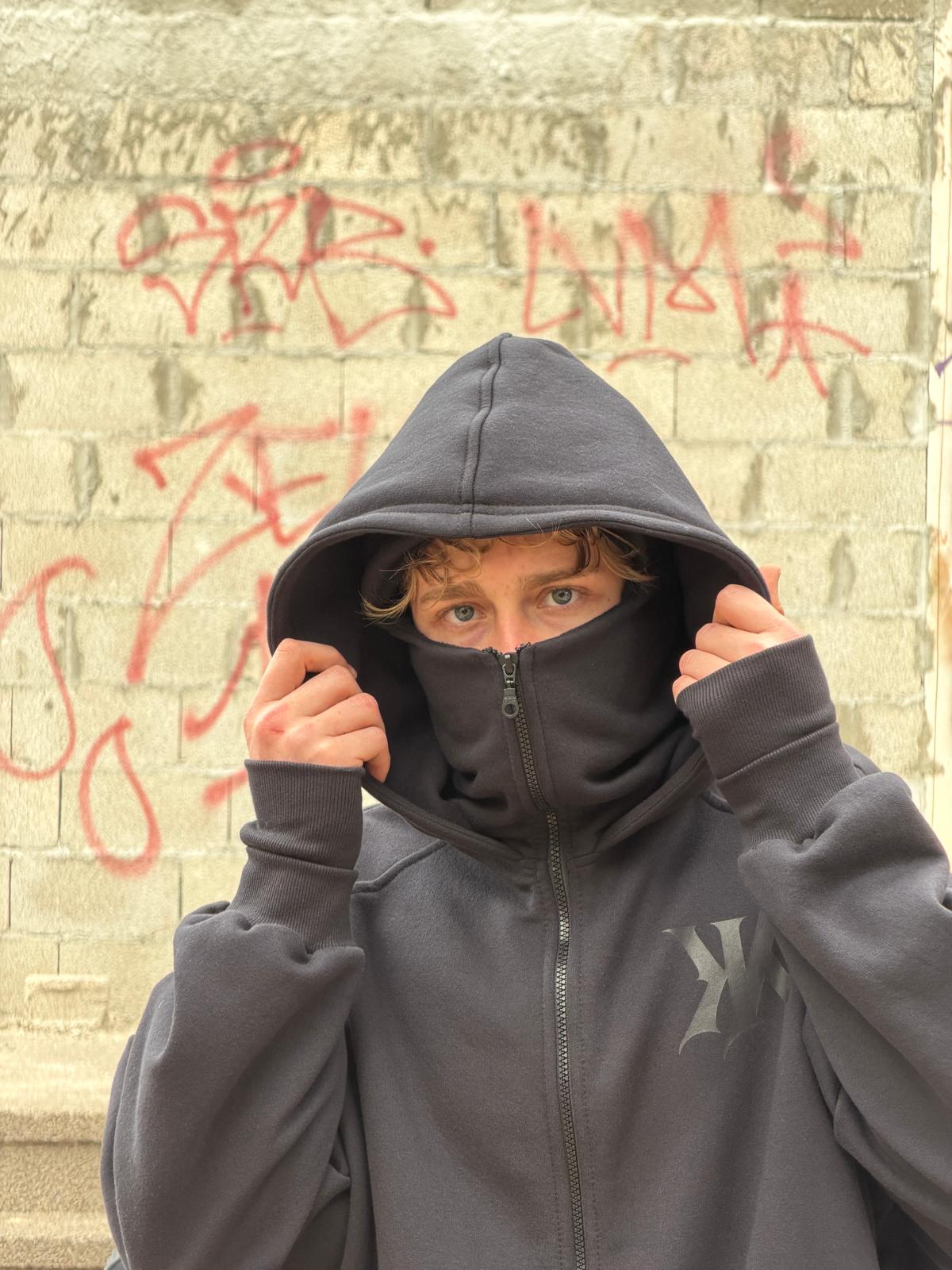 Campera Balaclava Negro [Kaboa x Clara Aguayo]