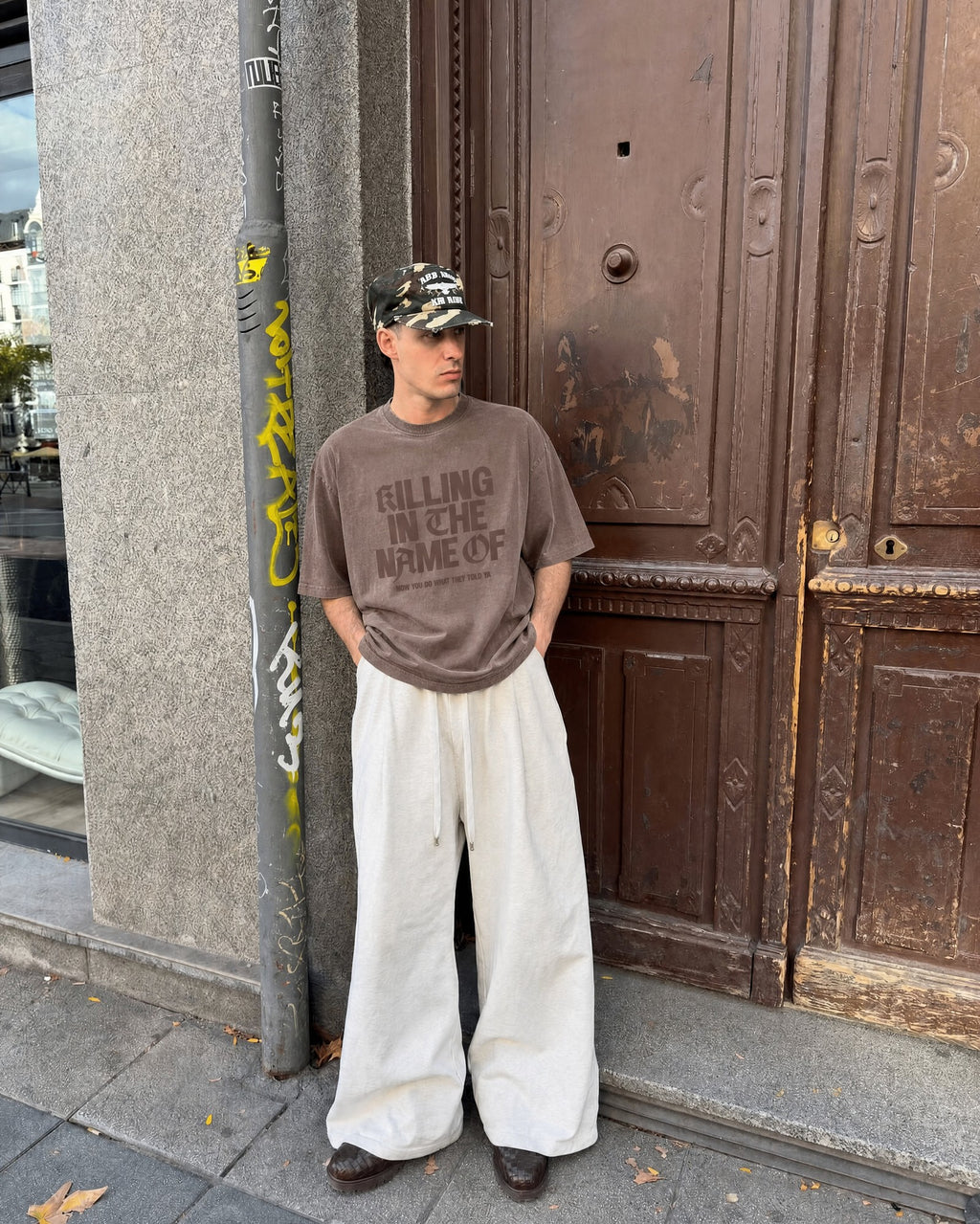 Remera Rage against the machine Oversize | Marrón Stone-Wash | 6