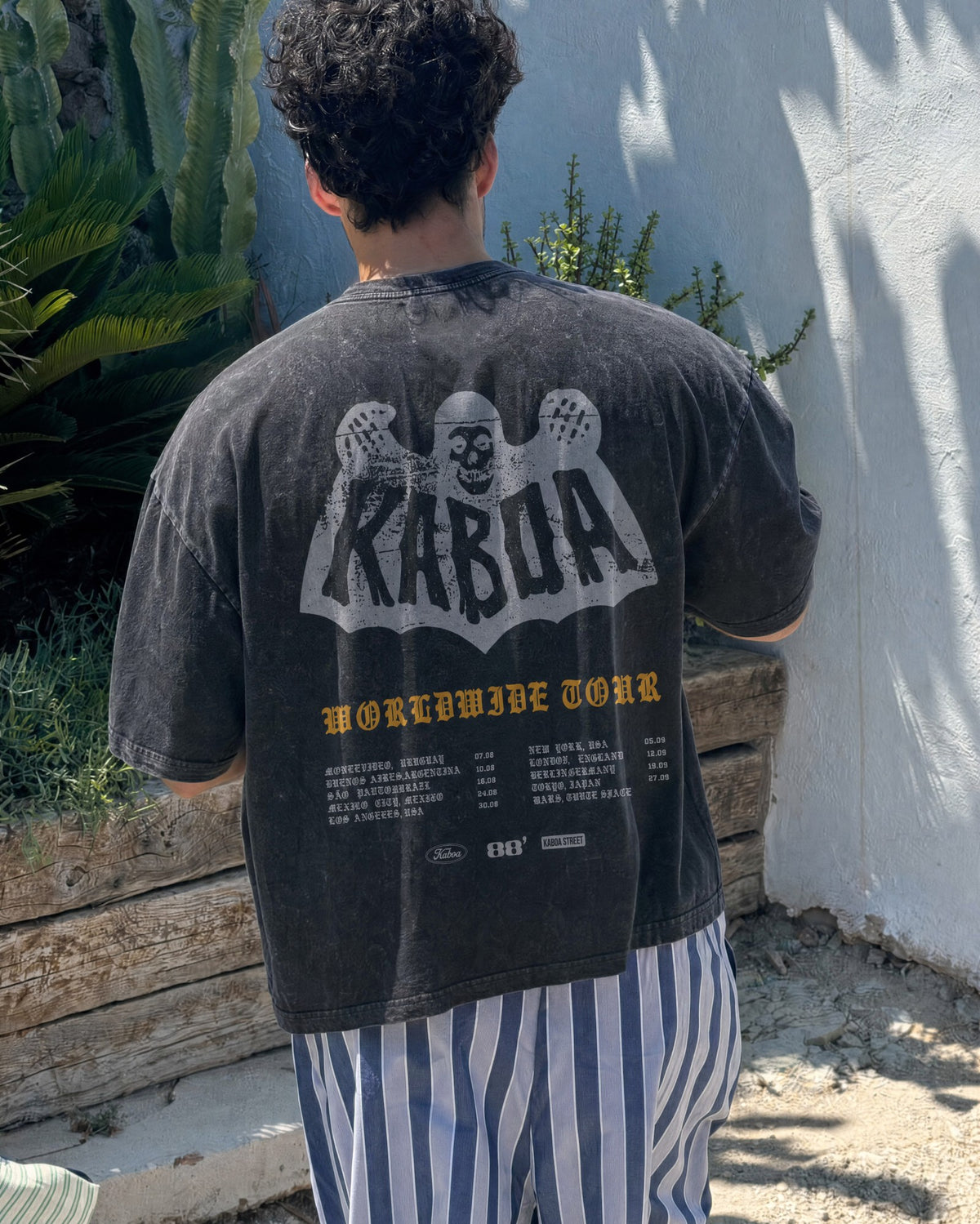 Remera Kaboa Regular | Negro Stone Wash | 4